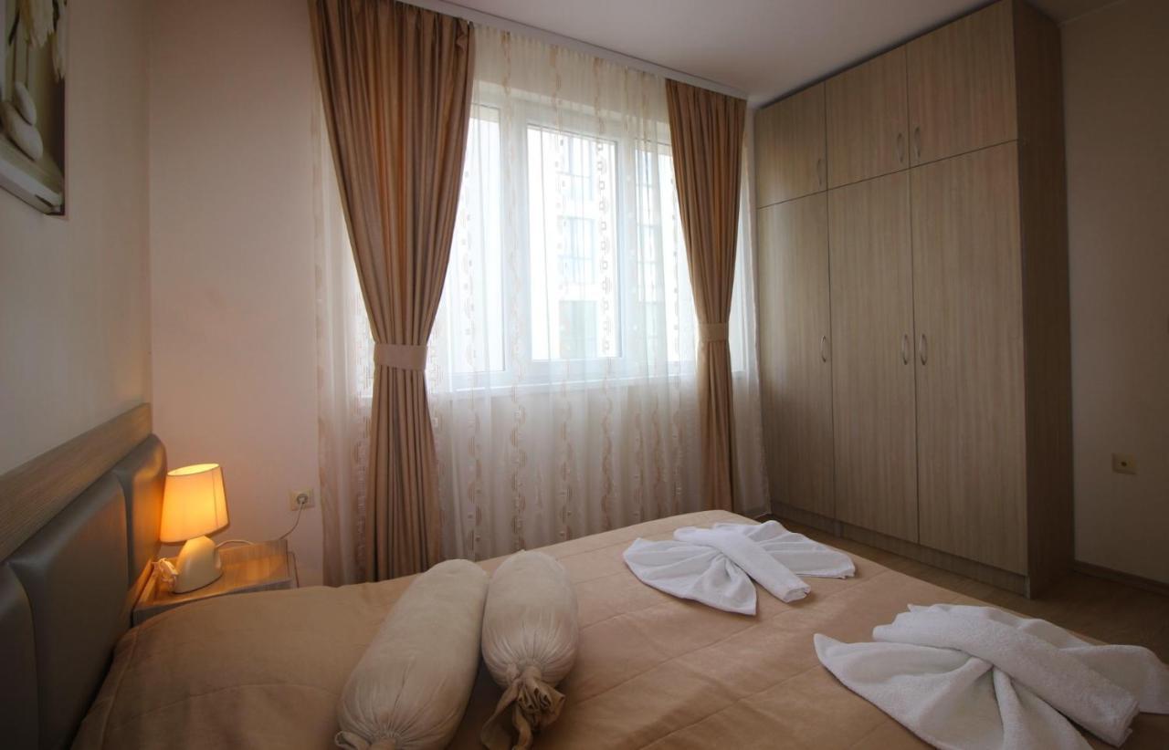 Allia Apartments Ravda Exterior foto