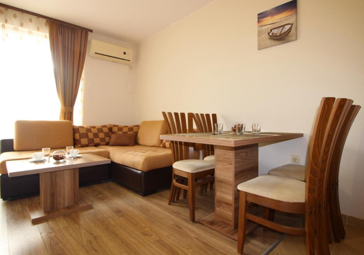Allia Apartments Ravda Exterior foto